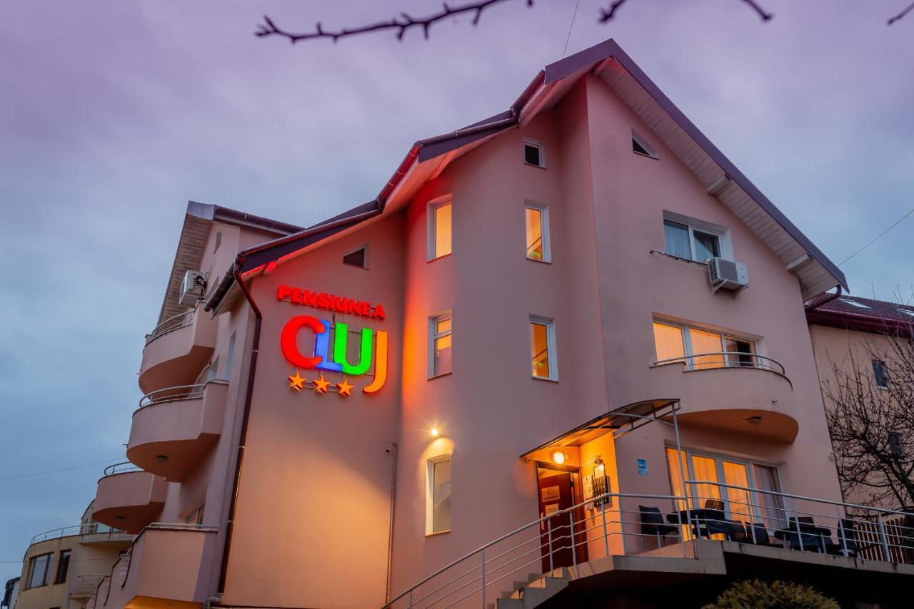 Pension Cluj Екстериор снимка