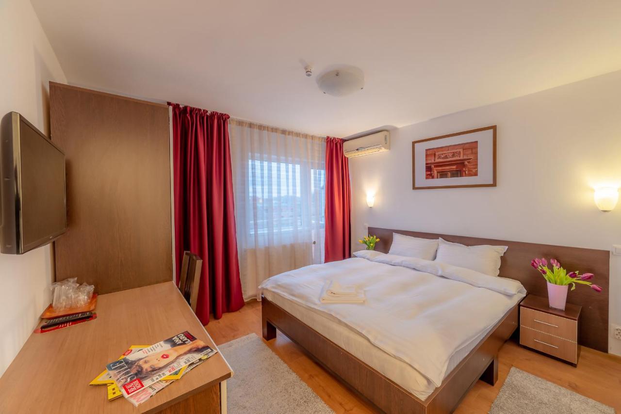 Pension Cluj Екстериор снимка